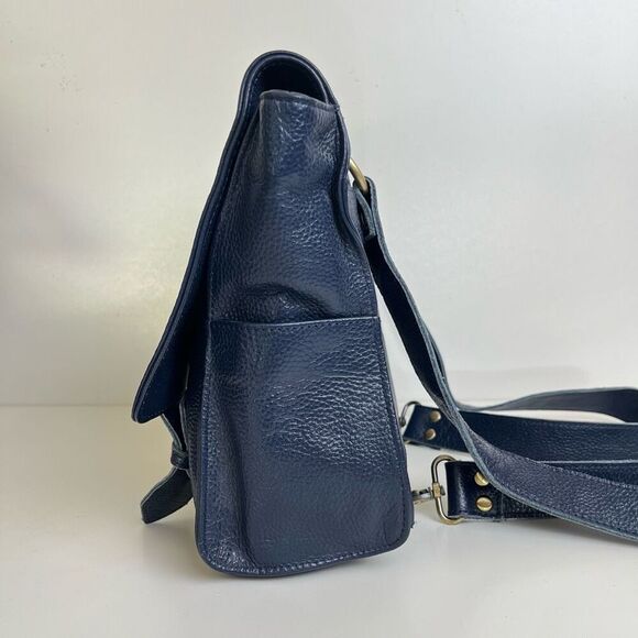 Vere Verto Navy Blue Leather Backpack Convertible Messenger Crossbody Travel Bag main image 9